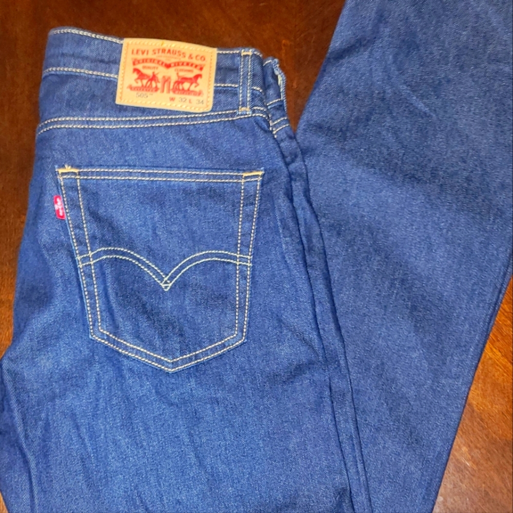 NWOT Levi's 505